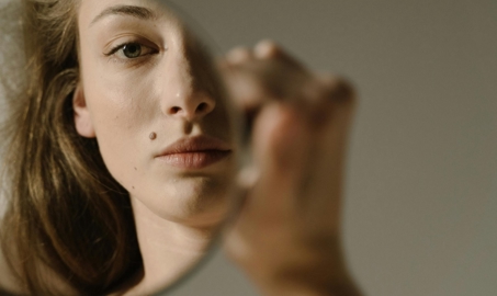 کرایوسرجری چیست  و برای چه مشکلات پوستی کاربرد دارد؟