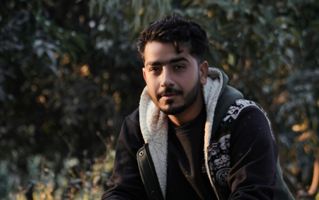 کاشت مو به روش استخراج واحد فولیکولی (FUE) چگونه است؟ کاشت مو به روش استخراج واحد فولیکولی (FUE) چگونه است؟