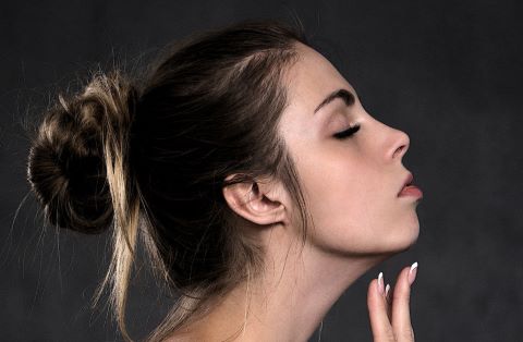 آیا ممنوعیت ابزارهای ویرایش عکس مشکل جامعه با تصور بدن را حل خواهد کرد؟