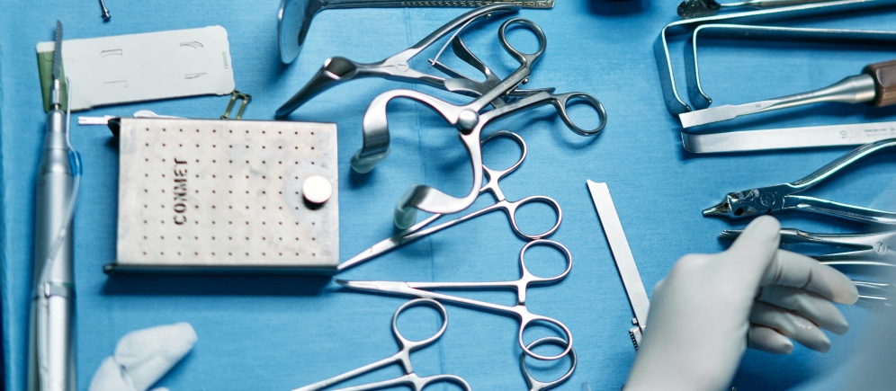 لیپوساکشن: آنچه از خطرات، مزایا، روش‌ها و نتایج آن باید بدانیم. 